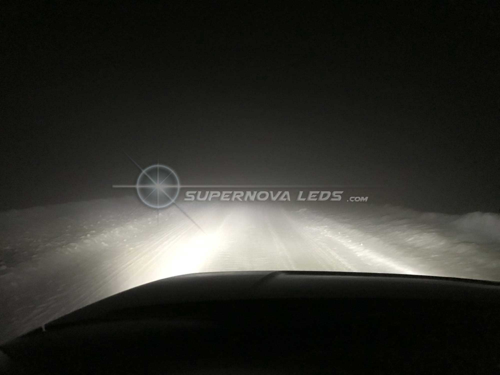 Supernova V.4 LEDs Toyota Tundra in the fog