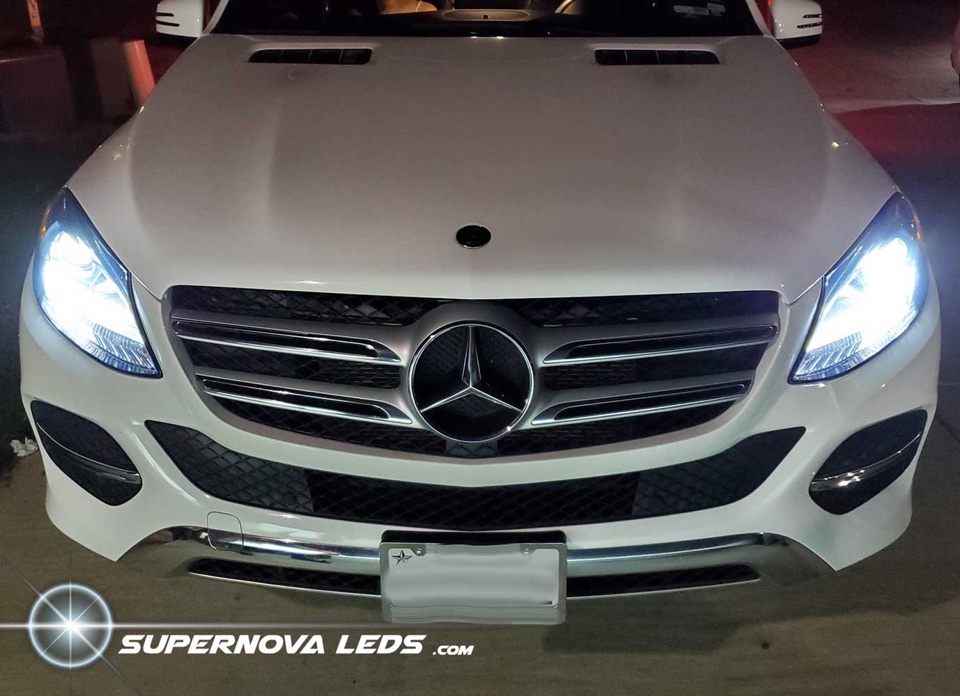 Supernova V.4 X LEDs in a Mercedes ML350